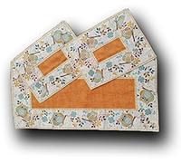Corredocasa Tris di Centrini Gobelin con Motivo di Gufetti Set 3 Pezzi di Alta qualità per Decorazioni Eleganti Rustiche Ideale per Tavolo Pranzo Comò Superfici Varie Lavabili e Durevoli (Arancione)