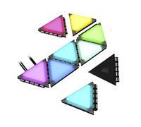 Corsair iCUE LC100 Pannelli luminosi per case, Mini-triangoli, Kit da 9 pannelli, 81 LED con diffusione della luce, Semplice collegamento con attacco magnetico, Lighting Node PRO incluso, Chiaro