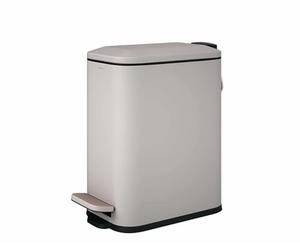 COSMIC Essentials Pattumiera da Bagno e Cucina con Sistema a Pedale di Design Moderno e Capacità di 5L. Secchio della Spazzatura con Coperchio Rettangolare e Piccolo per Bagno. Colore Sabbia Opaco