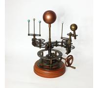 Cosmos Museum Antique Orrery - Modello di sistema solare funzionale artigianale | Tellurione in ottone con ingranaggi di precisione per gli appassionati di astronomia, decorazione di lusso per casa e