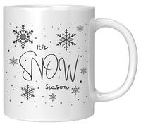 Coveted Goods Tazza da caffè It's Snow Season - Tazza invernale con fiocchi di neve - Tazza per cioccolata calda - Regalo di Natale per gli amanti della neve - Tazza in ceramica bianca da 325 ml