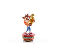 First 4 Figures Crash Bandicoot Team Racing Nitro Fueled Crash Winner Figure 52 Cm Arancione