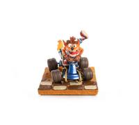 First 4 Figures Crash In Kart Crash Bandicoot Statue 31 Cm Marrone