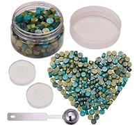 CRASPIRE Perline con Sigillo di Cera 210PCS, Colore Misto Ottagono Kit Perle Ceralacca Tono Verde Confezionato in Lattina Sigillo di Cera da 9 mm con 2 pz Candele da tè Bianco 1 Cucchiaio di Fusione