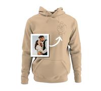 Crea la Tua Felpa Ricamata Personalizzata con la Tua Foto stupisci Il Tuo Lui o lei per San Valentino, Ideale Come Idea Regalo Originale. Una Morbida Felpa Unisex con Cappuccio Ricamata in Italia.