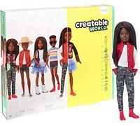 Creatable World- Kit Deluxe con Bambola Afroamericana, 6 Outfit, 3 Paia di Scarpe e Accessori, Giocattolo per Bambini 6+ Anni, GGG54