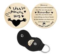 CREATCABIN Un Piccolo Segnalino Abbraccio Tascabile per Relazioni A Lunga Distanza, Ricordo, Cuore, Messaggio su Entrambi I Lati, Moneta Incisa, con Portachiavi In Pelle per Uomo, Figlio, Figlia 3x3cm