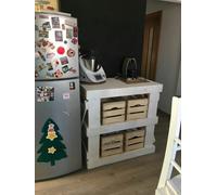 Credenza realizzata con bancali e cassette frutta vintage design