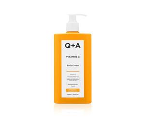 Crema corpo alla vitamina C Q+A: idrata e schiarisce la pelle, uniforma il tono e stimola il collagene, 250 ml.