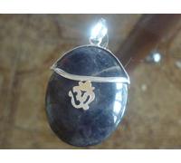 cristalloterapia PENDENTE CIONDOLO reiki OHM IOLITE amuleto legge attrazione A+
