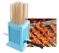 Cubo Fabbrica Spiedini Arrosticini Creatore Rapido per Carne e Verdure Barbecue Spiedini arrosticini cubo Barbecue Stringer 49 Buche Barbecue Grill Shish Kebab Maker Kit Strumento