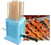 Cubo Fabbrica Spiedini Arrosticini Creatore Rapido per Carne e Verdure Barbecue Spiedini arrosticini cubo Barbecue Stringer 49 Buche Barbecue Grill Shish Kebab Maker Kit Strumento (Blu)