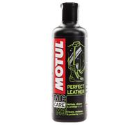 Motul - Crema Detergente per Pelle e Attrezzatura per Motociclisti - Adatta a Tutti i Tipi di Pelle - Nutre, Ravviva, Protegge e Impermeabilizza - MC Care Perfect Leather M3-250 ml