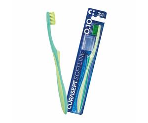 Curasept Maxi Soft 010 - Spazzolino manuale con setole morbide per le gengive delicate, 1 pezzo