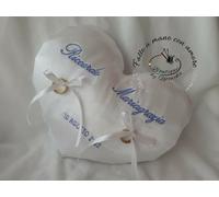 Cuscino porta fedi, portafedi a forma di cuore ricamato con i nomi e la data