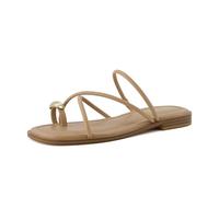 CUSHIONAIRE Venue Sandali da donna con cinturino e cinturino in punta con dettagli dorati e memory foam comfort, marrone chiaro, 38.5 EU