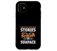 Custodia per iPhone 11 Alla scoperta di storie sotto la superficie del rilevamento di metalli