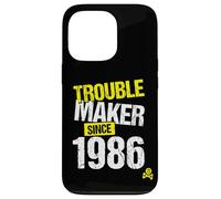Custodia per iPhone 13 Pro Trouble Maker since 1986 - Anno di nascita scherzo sarcastico