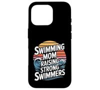 Custodia per iPhone 16 Pro Nuoto Mom Raising Strong Nuotatori Nuotare Team Pride