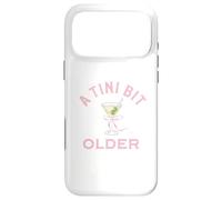 Custodia per iPhone 17 Pro Max Un arco di coquette martini per festa di compleanno Tini bit più vecchio