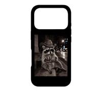 Custodia per iPhone 17 Pro Midnight Cowboy Raccoon con un drink sotto le luci della città
