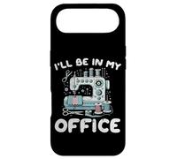 Custodia per iPhone Air Macchina da cucire Ill Be In My Office Funny Tailor Donne Uomini