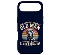 Custodia per iPhone Air Mai sottovalutare un vecchio con un Labrador nero retrò