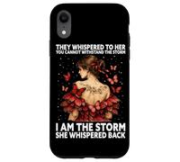 Custodia per iPhone XR Farfalla con scritta "I Am The Storm She Whispered Back"