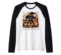 Cute Fall Dog And Halloween Pug Puppy Is Too Cute To Spook Maglia con Maniche Raglan
