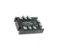D53TP50D Relè: Semiconduttore IVA: 3-32VDC 50A 48-530VAC TRIFASE CRYDOM