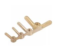 Dadi ad alette in ottone metrici M6 M8 M10 M12 M14 M16 M18 M20 M24 Dadi a forma di corno di pecora Dadi a vite a mano di forma speciale Dado a griffe(M22-1pcs)