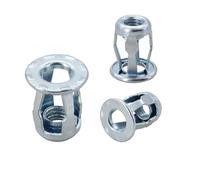 Dadi rivettati in metallo a forma di petalo, dadi a testa piatta, rivetti a morsetto for pannelli, kit di fissaggio a espansione for rivetti(Petal Silver,M4 (20Pcs))