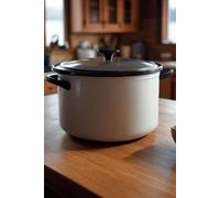 Darlene’s Crockpot Legacy: 50 Hearty 5-6 Hour Slow Cooker Recipes from Spirit Lake