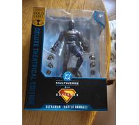 Superman (2025) Dc Multiverse Deluxe Action Figura Ultraman (battle Damaged) (de