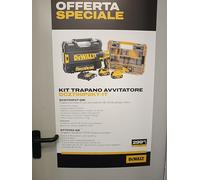 Trapano Avvitatore A Percussione 2 Batterie 5Ah DCD799P2T-QW + OMAGGIO