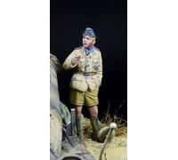 DDAY MINIATURE WWII GERMAN TANK OFFICER AFRIKAKORPS 1/35 Cod.35282