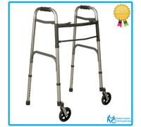 DEAMBULATORE FISSO PIEGHEVOLE CON DUE RUOTE GRANDI PIROETTANTI E DUE PUNTALI