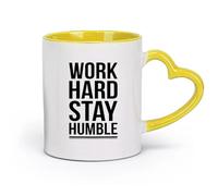 DEBINGY ceramica Tazza da caffè con manico - Ceramica classica Lavora duro e resta umile （11oz/320ml） per caffè, zuppa, tè, latte, latte macchiato, cioccolata calda, donna, uomo Giallo