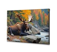 Decorazione da parete con alce che riposa vicino a un fiume in autunno. Tela decorativa per il bagno (30 x 40 cm)