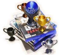 Decorazione Gamer PS5 - Confezione da 5 trofei fisici (platino/oro/argento/bronzo/segreto) per sala da gioco, regalo da collezione, compatibile con tutti gli spazi di gioco