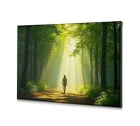 Decorazioni da parete Una persona cammina lungo un sentiero nella foresta mentre la luce del sole filtra attraverso gli alberi. Immagine decorativa su tela, decorazione per il bagno (30 x 40 cm)