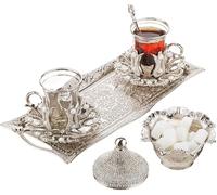 DEMMEX Set da portata turco per tè e caffè per 2, 2 bicchieri, supporti in vetro in metallo, piattini, cucchiai, zuccheriera e vassoio, inciso, vassoio da 30,5 x 12,7 cm, capacità 8 ml (metallo zama e