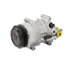 DENSO Compressore A/C - DCP17070 - per il clima del veicolo. Qualità OE, ricambio montaggio diretto, garantisce raffreddamento potente ed efficiente, prestazioni costanti e minore carico sul motore