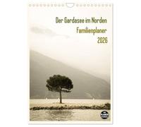 Der Gardasee im Norden - Familienplaner 2026 (Wandkalender 2026 DIN A4 hoch), CALVENDO Monatskalender: Genießen Sie das atemberaubende Panorama des ... Ihnen 5 Spalten zum Eintragen zur Verfügung.