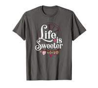 Design Motivazionale con Citazione Life is Sweeter con ciondoli a Forma di Cuore Maglietta