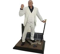 Diamond Select The King25 Cm Marvel Statue Pin Badge Beige