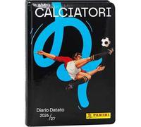 PANINI - Diario Scuola Ufficiale Calciatori Panini, Diario Datato 12 Mesi, per Bambini e Ragazzi Amanti del Calcio, 352 Pagine con Figurine, Quiz e Attività, Copertina Imbottita, 13x17.8 cm