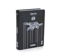 Dolly Noire - Agenda Giornaliera 2026 Limited Edition, Diario Scuola per Ragazzi e Ragazze, con Copertina Rigida, Sticker Esclusivi, Interno 100% Comix, 12x16,5 cm, Control