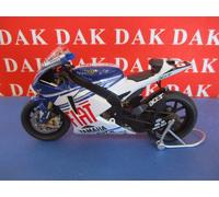 Die cast 1/12 Modellino Moto Yamaha YZR-M1 2007 Collin Edwards