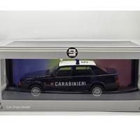 DIE-CAST - Alfa Romeo 75 1991 Carabinieri - Triple9 1:18 1/18 1-18